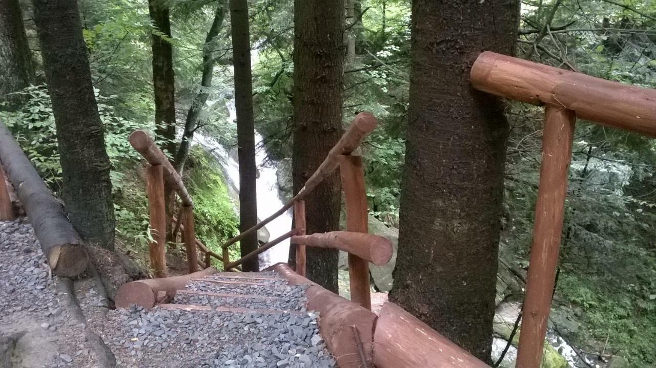 Góralska Czarcia Chata pod Jałowcem Stryszawa Exterior foto